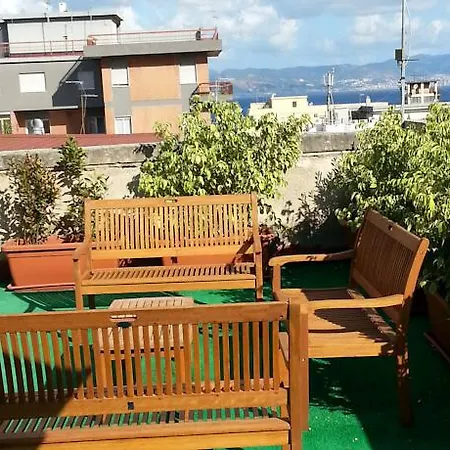 Al Torrione לינה וארוחת בוקר רג'יו די קאלאבריה